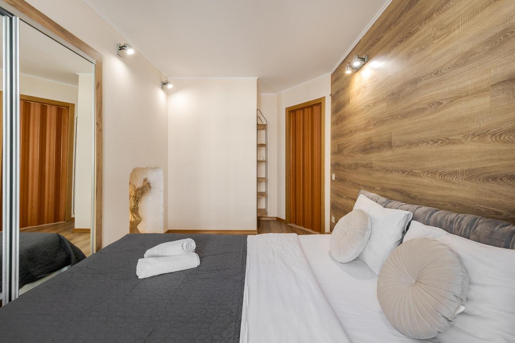 Staroevreyska Apartment Lviv Exteriör bild